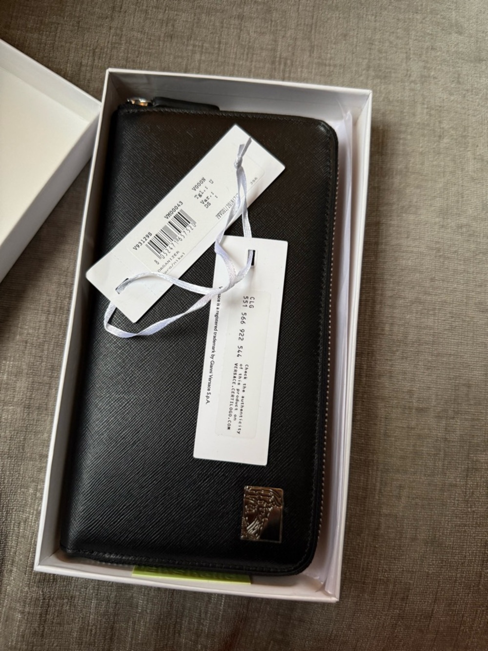 Versace Black Leather Zip Around Wallet Medusa Logo NWT